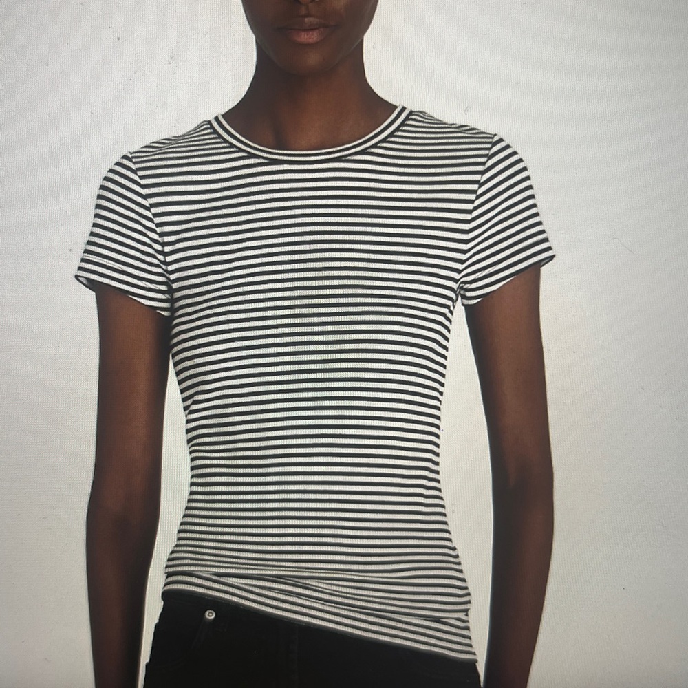 Club Monaco Bowee Tee; color: White Base Stripe